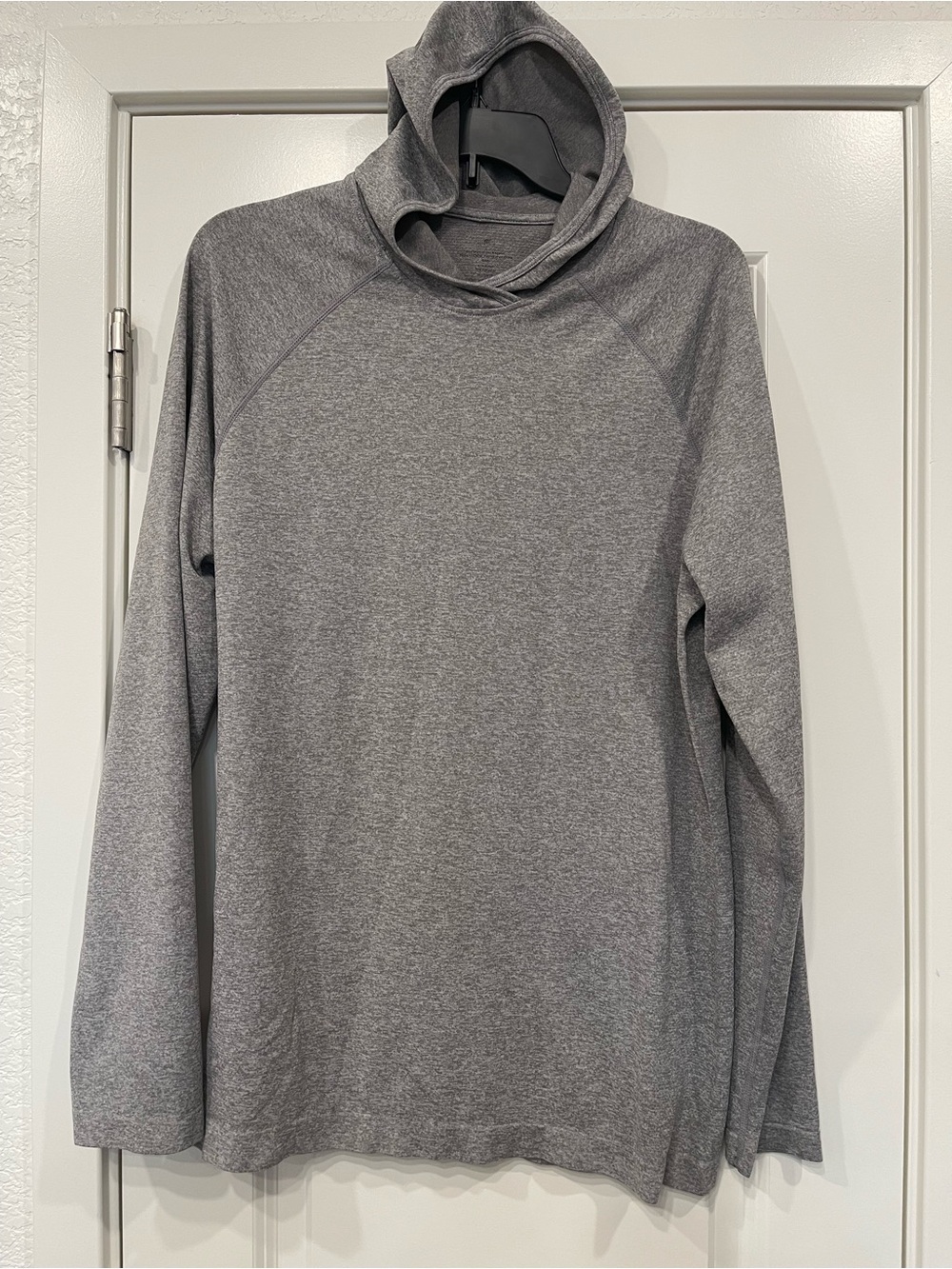 Fabletics Men's Gray Crewneck Hoodie Sweater